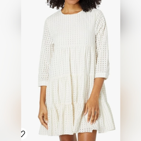 En Saison Dresses & Skirts - En Saison‎ Cecilia Tiered Mini Dress White